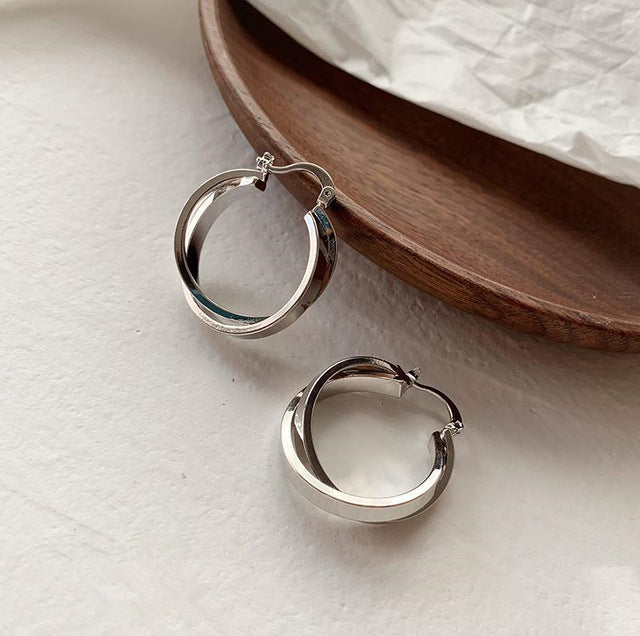 HUANZHI 2019 New Minimalist Gold Metal Large Circle Geometric Round Big Hoop Earrings for Women Girl Wedding Party Jewelry