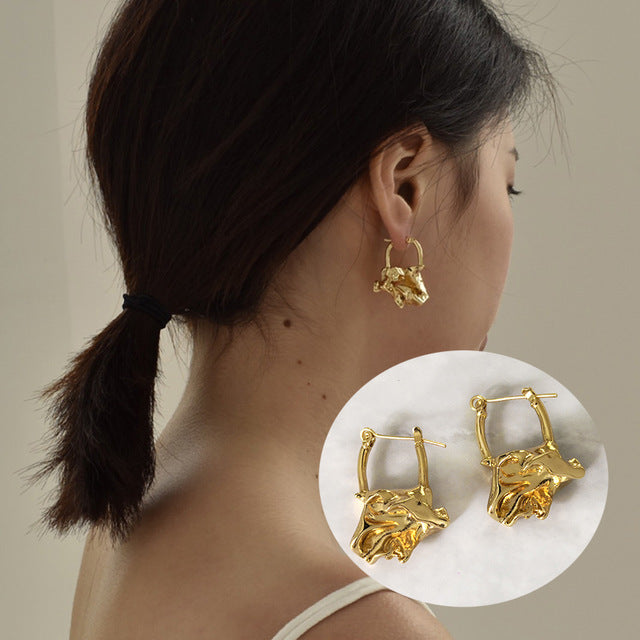 Peri'sBox Thick Link U Shape Geometric Earrings Brass Gold Drop Earrings for Women Chic Stylish Earrings Celebrity Jewelry