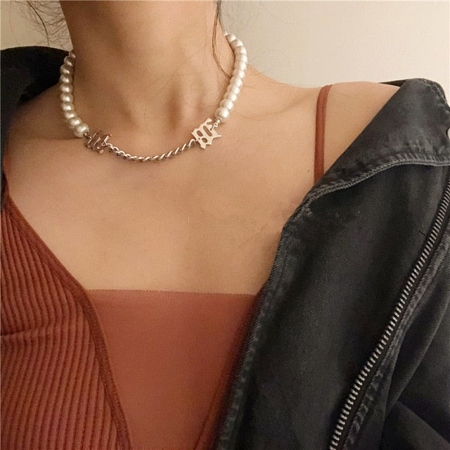 HUANZHI 2019 Hip Hop Multi-layer Imitation Irregular Pearls Chain Metal Beads Line Lock Chain Necklace for Women Jewelry