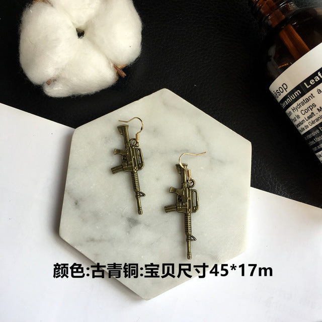 Punk Cheap Sliver Handcuffs Blade Gun Drop Earrings Creativity Jewelry Accessories Women Simple Fashion Cool Wholesale Pistols