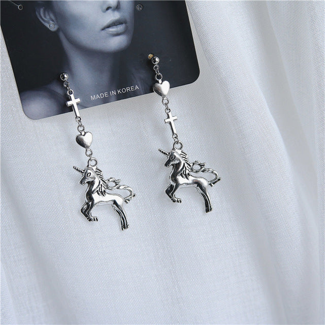 Punk Cheap Sliver Handcuffs Blade Gun Drop Earrings Creativity Jewelry Accessories Women Simple Fashion Cool Wholesale Pistols