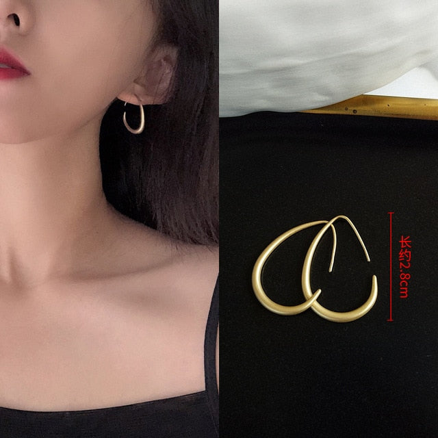 Fashion Statement Earrings 2019 New Geometric Matte Gold earrings For Women Hanging Dangle Earrings Drop Earring modern Jewelry