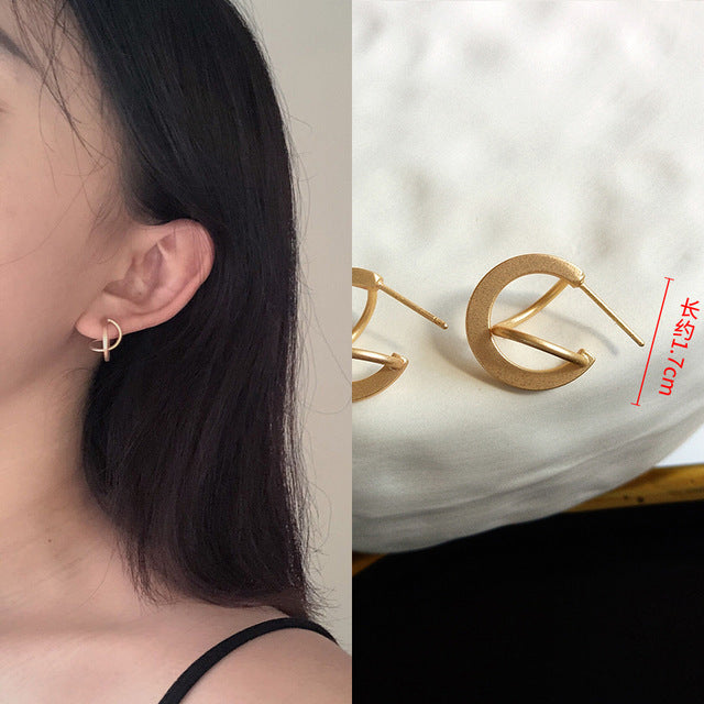 Fashion Statement Earrings 2019 New Geometric Matte Gold earrings For Women Hanging Dangle Earrings Drop Earring modern Jewelry