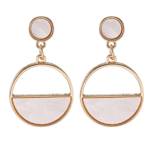 2019 New Women's Earrings Color Metal Simple Charm Hollow Geometric Pendant Earrings Suitable For Winter Jewelry Lover Gift