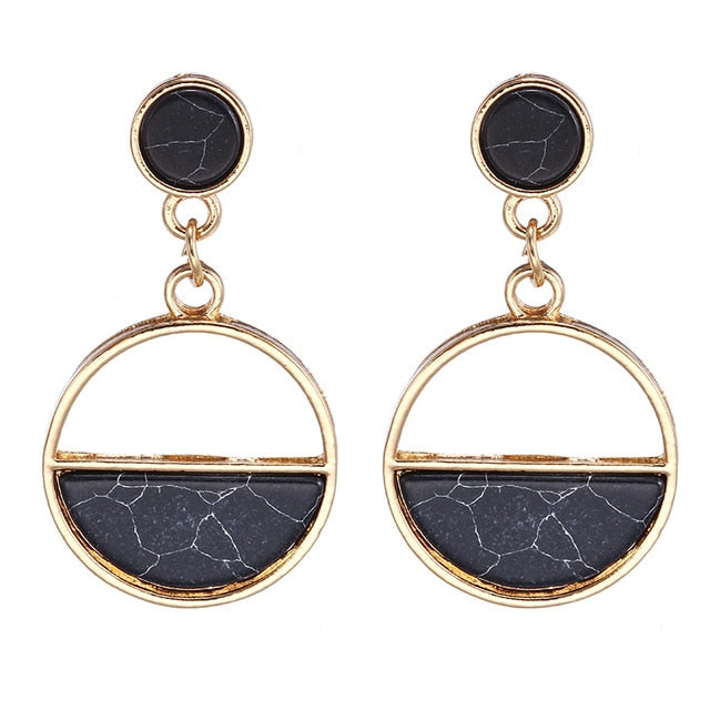 2019 New Women's Earrings Color Metal Simple Charm Hollow Geometric Pendant Earrings Suitable For Winter Jewelry Lover Gift