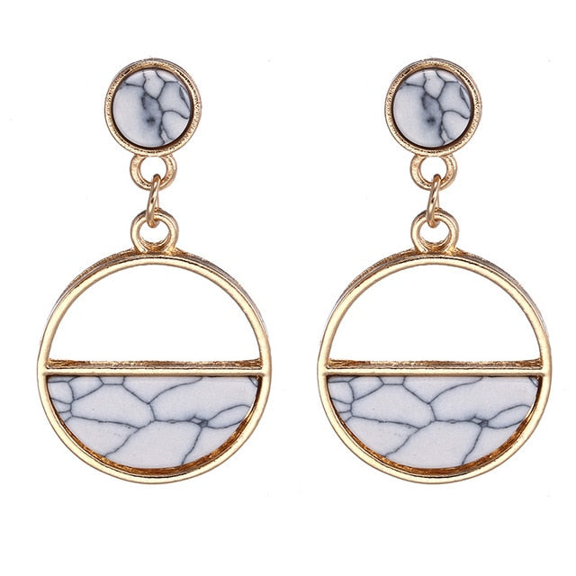 2019 New Women's Earrings Color Metal Simple Charm Hollow Geometric Pendant Earrings Suitable For Winter Jewelry Lover Gift