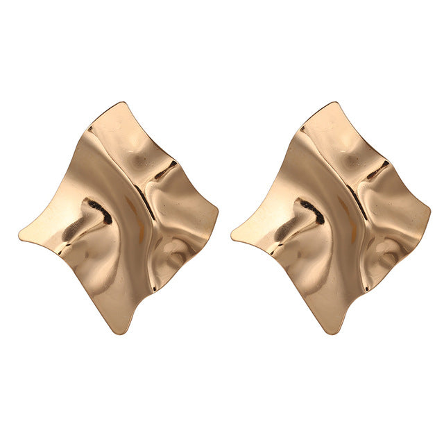 2019 New Women's Earrings Color Metal Simple Charm Hollow Geometric Pendant Earrings Suitable For Winter Jewelry Lover Gift