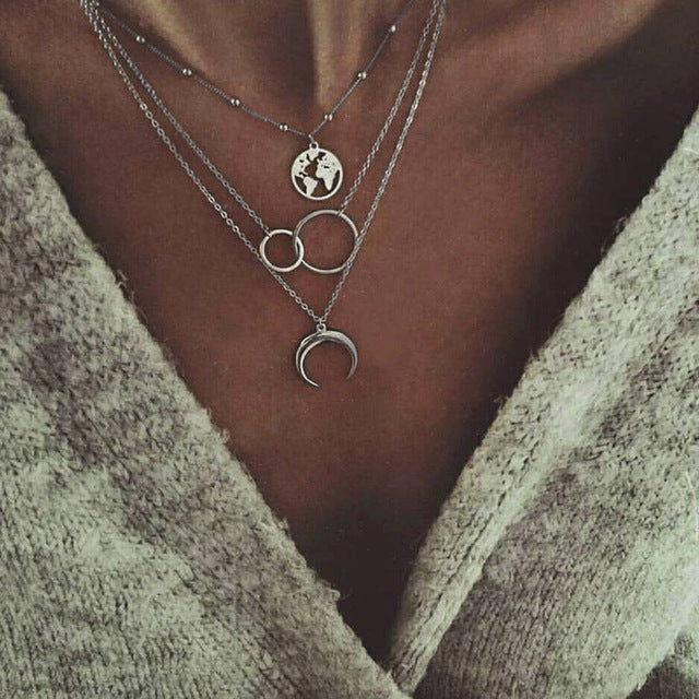 World Map Necklace Globetrotter Gold Map Pendant World Choker Map Crescent Moon Necklaces&Pendants Dainty Pendants For Women