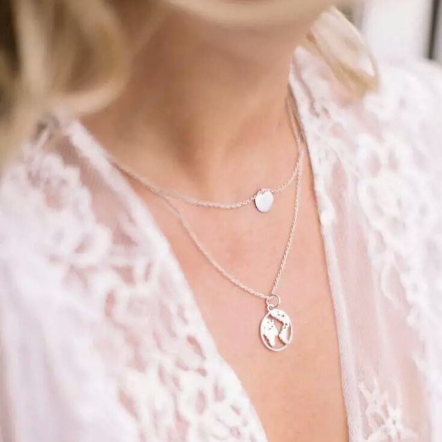 World Map Necklace Globetrotter Gold Map Pendant World Choker Map Crescent Moon Necklaces&Pendants Dainty Pendants For Women
