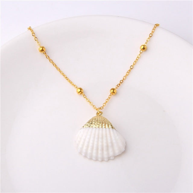 Boho Conch Shell Necklace Sea Beach Shell Chain Pendant Necklace For Women Collier Femme Shell Cowrie Summer Jewelry Bohemian