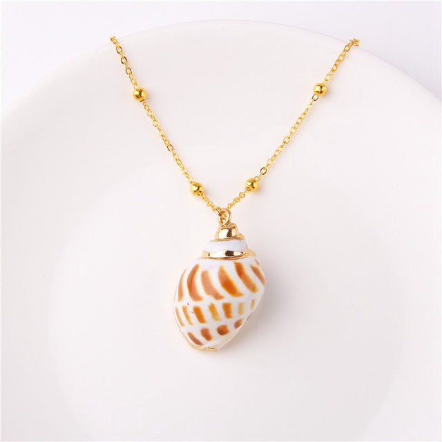 Boho Conch Shell Necklace Sea Beach Shell Chain Pendant Necklace For Women Collier Femme Shell Cowrie Summer Jewelry Bohemian