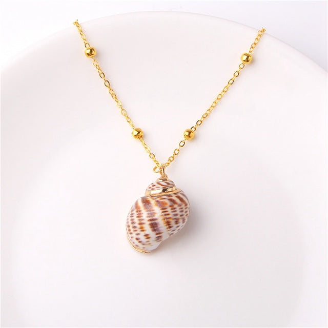 Boho Conch Shell Necklace Sea Beach Shell Chain Pendant Necklace For Women Collier Femme Shell Cowrie Summer Jewelry Bohemian