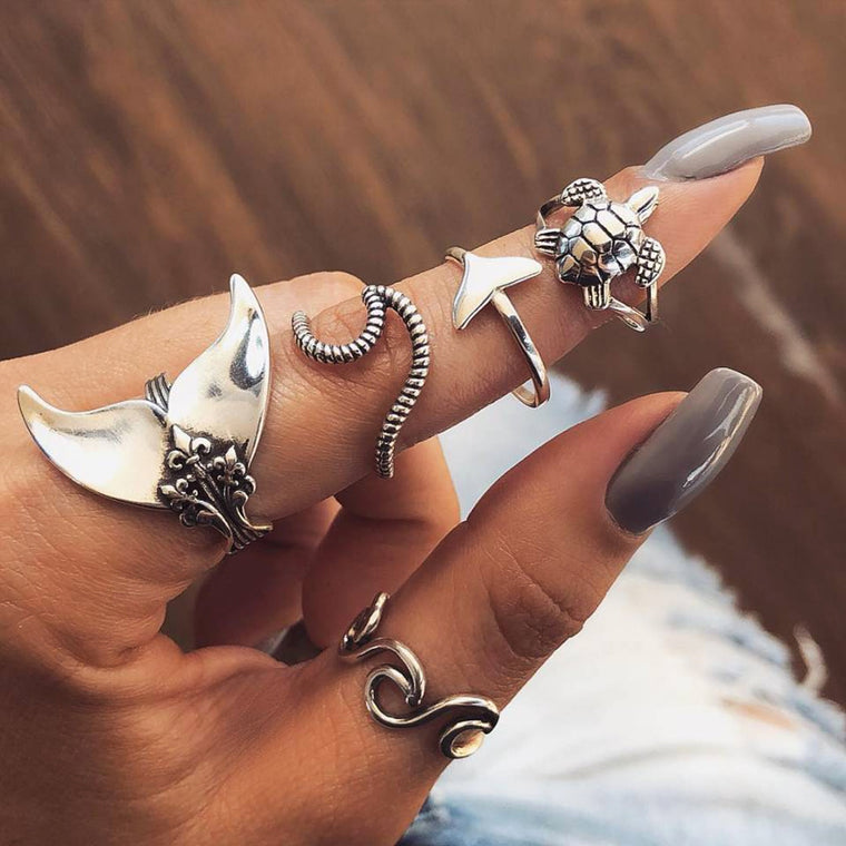 BOYULIGE 5pcs/set Vintage Rings for Women Boho Geometric Turtle Whale Tail Waves Ring Set Knuckle Finger Charm Jewelry